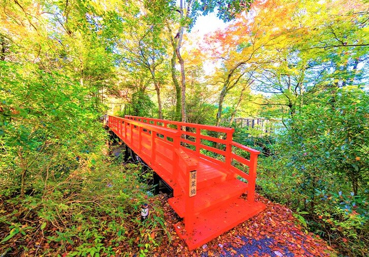 赤橋.jpg